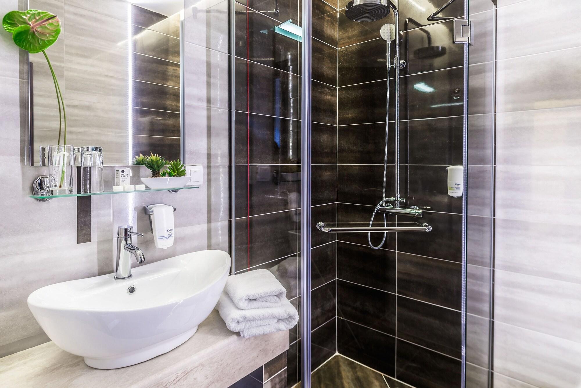 Hotel Theater Belgrade Garni Ngoại thất bức ảnh